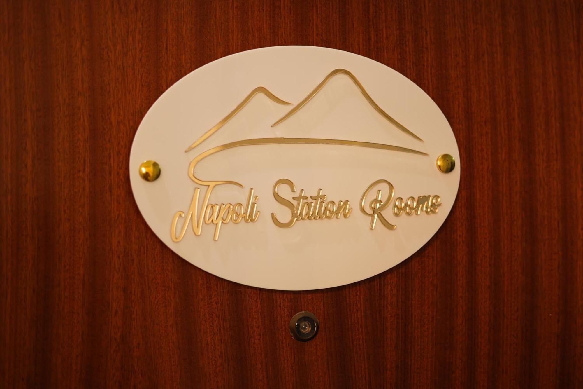 Napoli Station Rooms Экстерьер фото